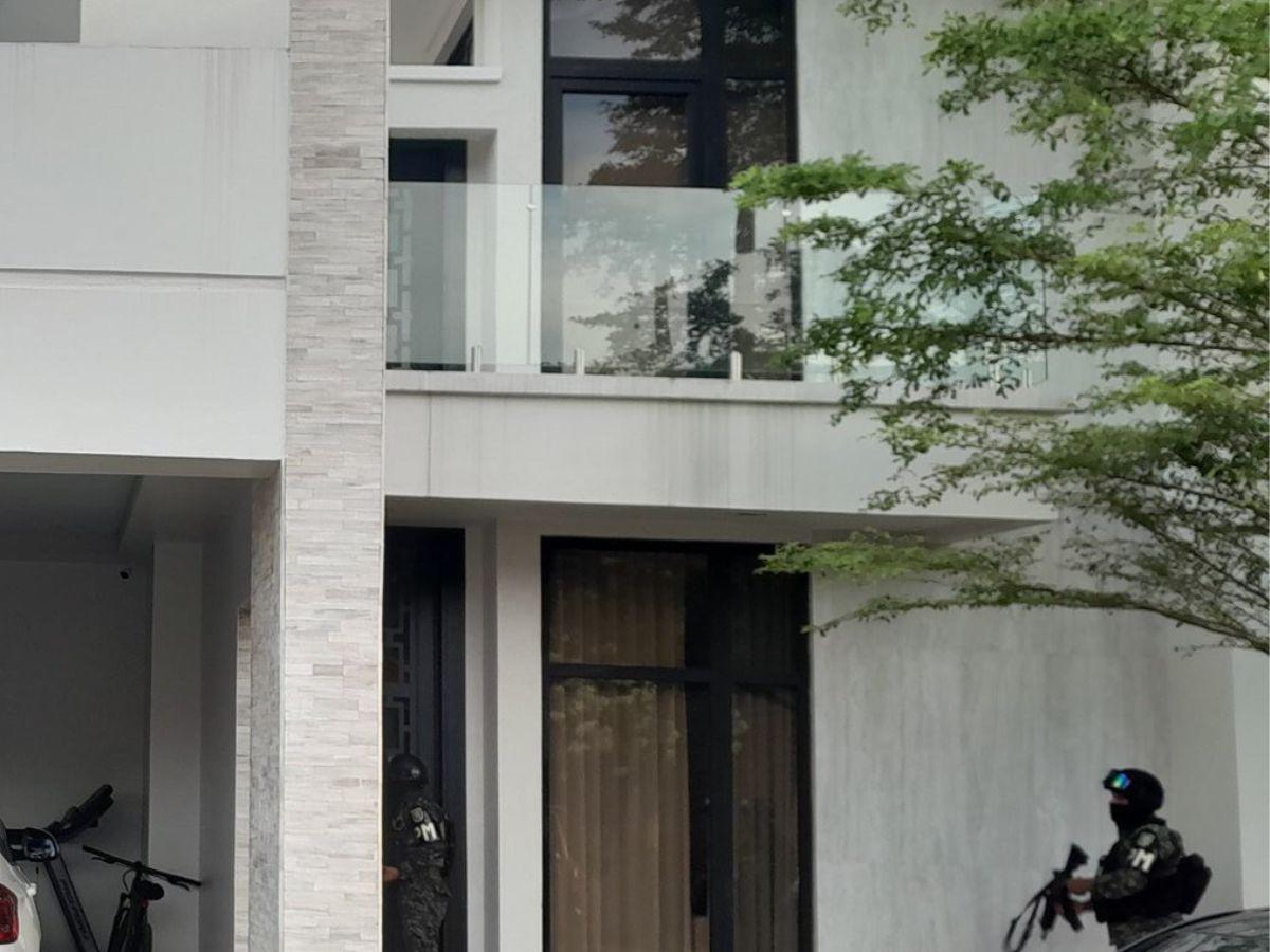 MP le allanó lujosas casas y negocios: diputado Elencoff habría sido financiado por Midence Oquelí