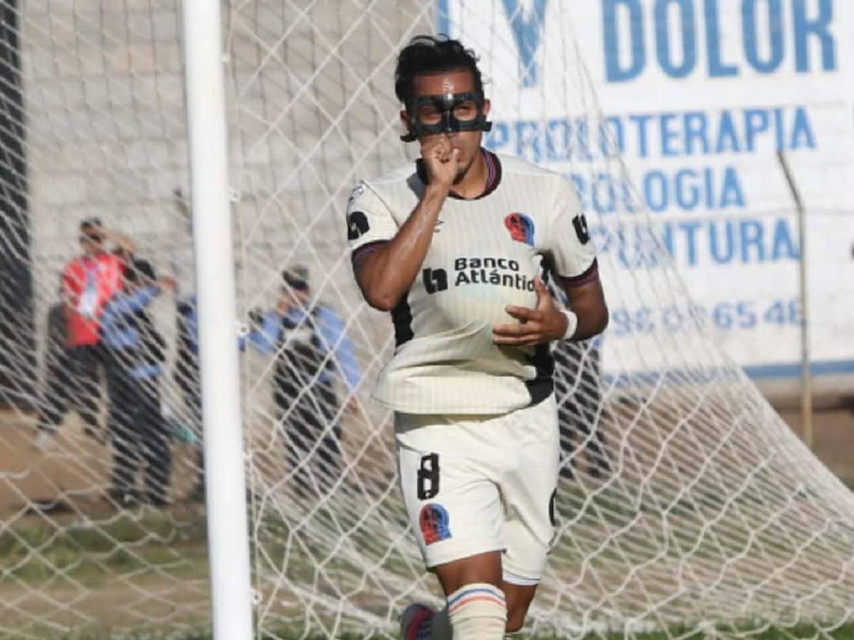 Jugador de Olimpia anuncia que será padre de familia: Así es su bella esposa