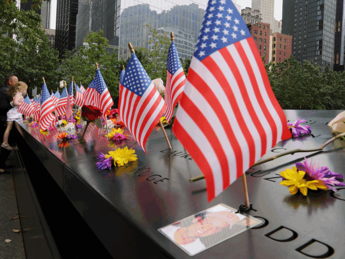 Rinden homenaje a las víctimas de los ataques terroristas del 11 de septiembre en EEUU