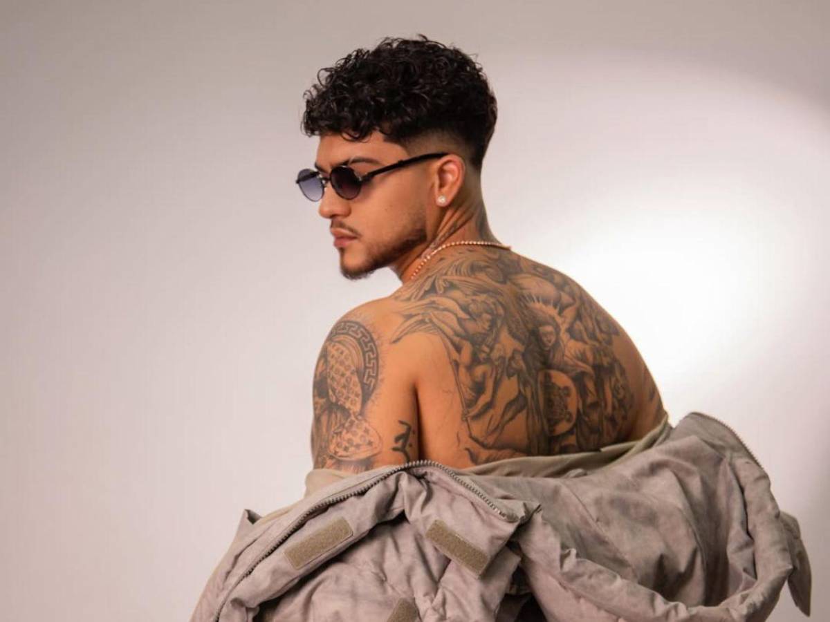 ¿Quién es B King, el cantante por el que Petro pide ayuda a Sheinbaum?