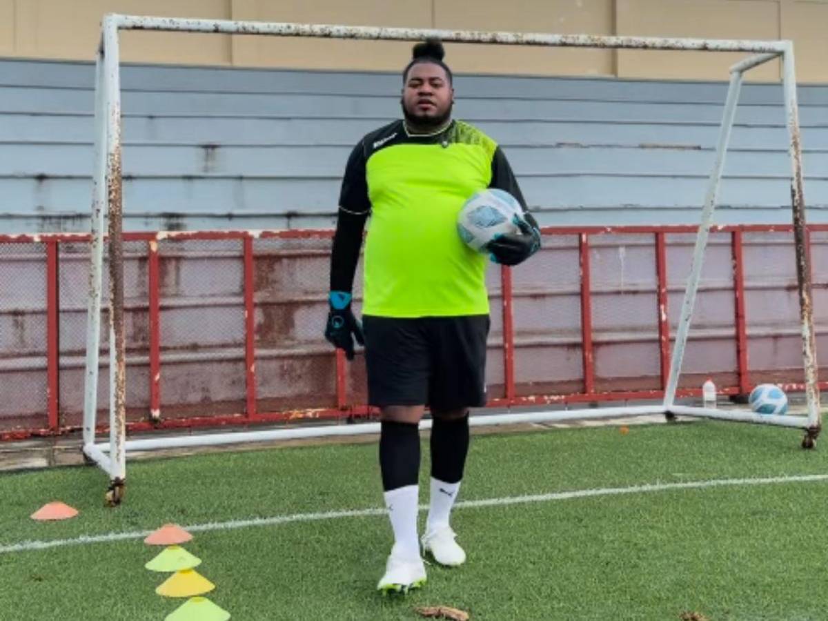 La More: de la portería en EE UU a estrella en TikTok tras breve paso por el fútbol profesional