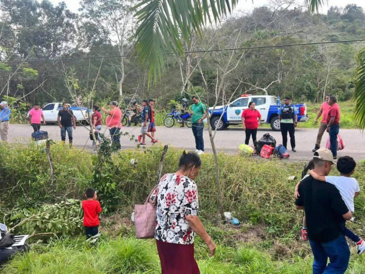 Autobús vuelca en Olanchito por fallas mecánicas y deja varios pasajeros heridos