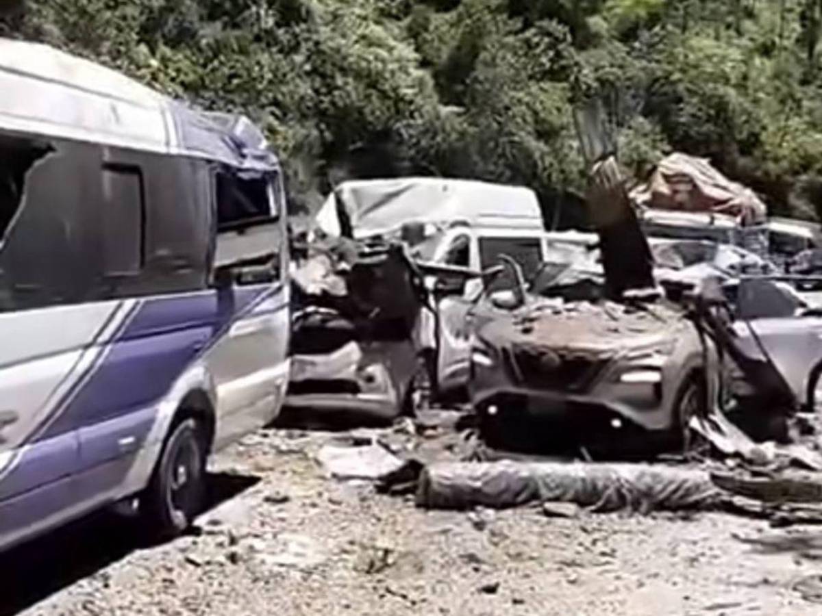 Al menos siete muertos y 17 heridos por ataque terrorista en Vía Panamericana en Colombia