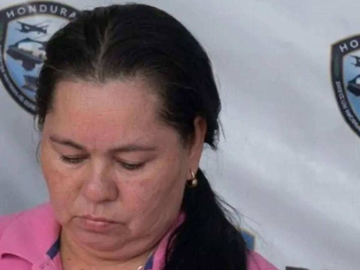 Camioneta de lujo, dólares y 154 paquetes de droga: lo decomisado a Angie Mejía y su madre en Choluteca