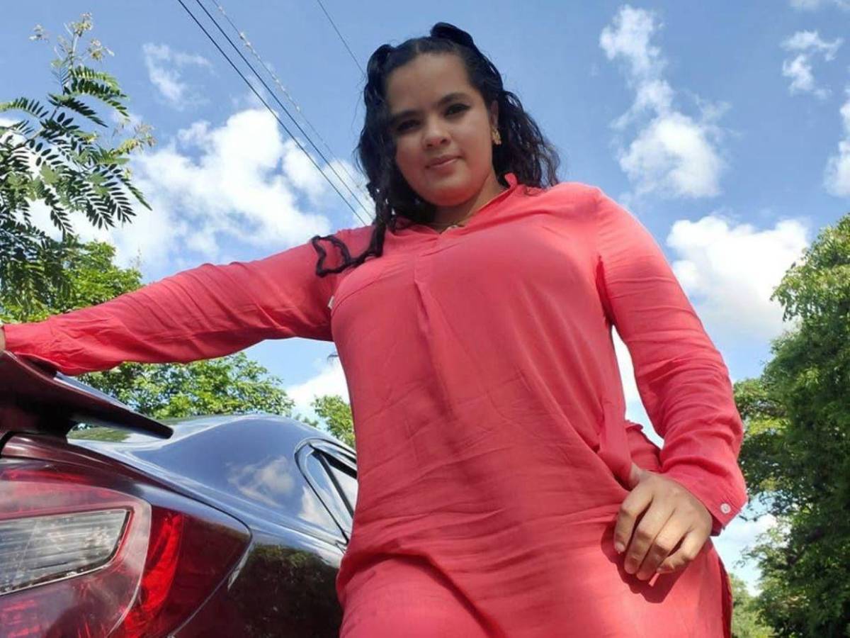 Te fuiste, mi niña: Conmoción en Danlí por muerte de la policía Esmelin Herrera