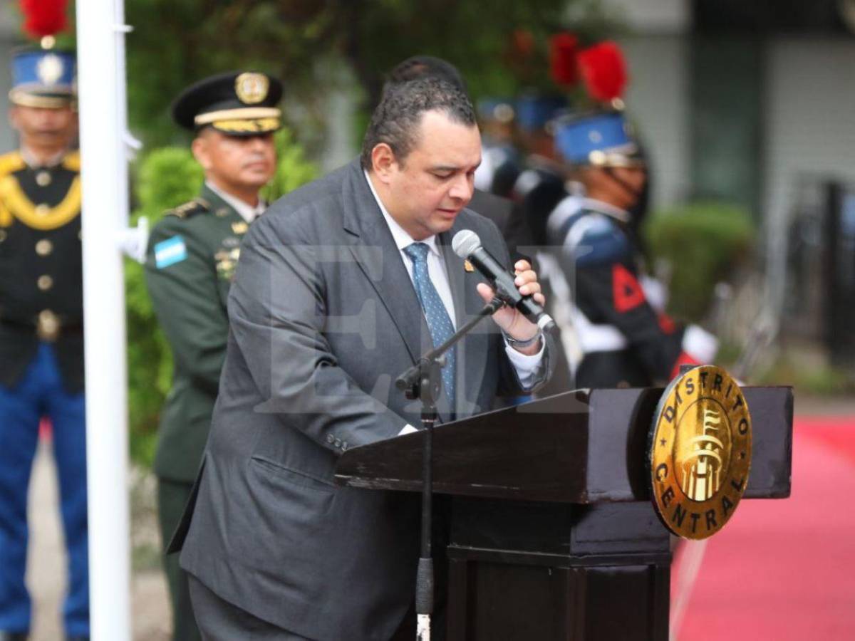 Así fue el acto del grito de independencia en la capital