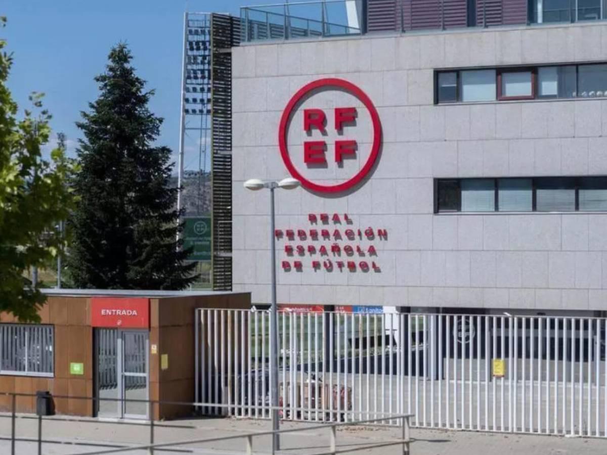 Registran la Federación Española de Fútbol en una investigación por supuesta corrupción