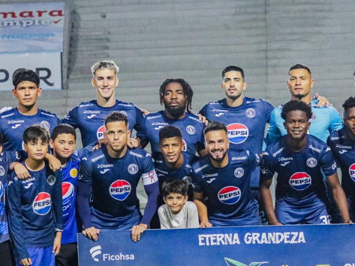 Fichajes: Jugadores de Olimpia que pidió Troglio, bajas en Motagua y nuevo legionario