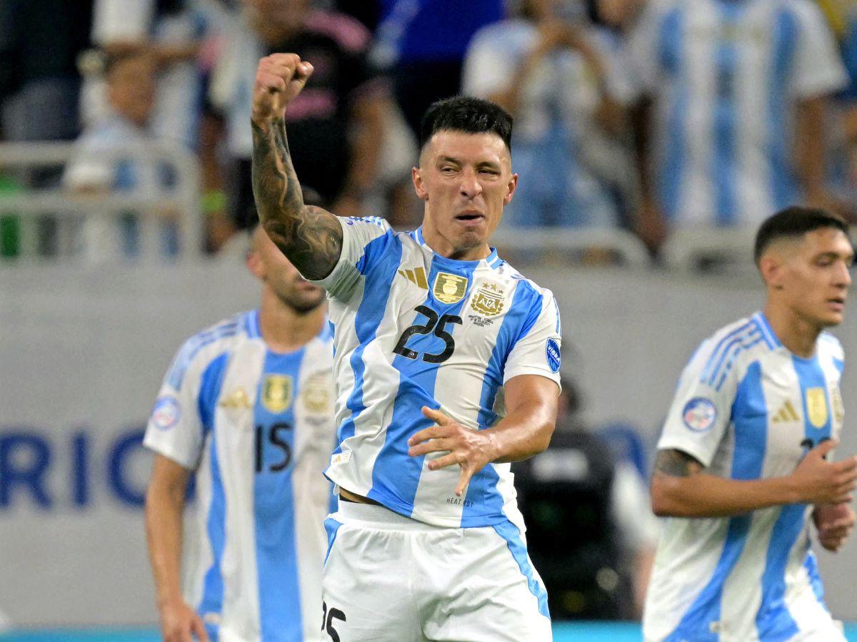 Lisandro Martínez adelantó a Argentina en una jugada de laboratorio.