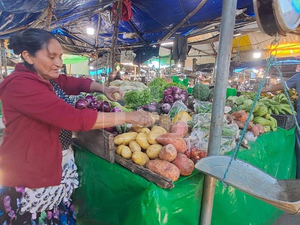 A las puertas de Semana Santa, así varían los precios de canasta básica en la capital