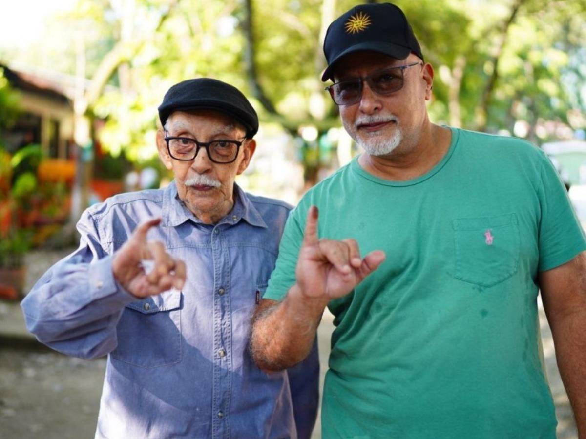 Personalidades hondureñas acuden a las urnas en histórica jornada