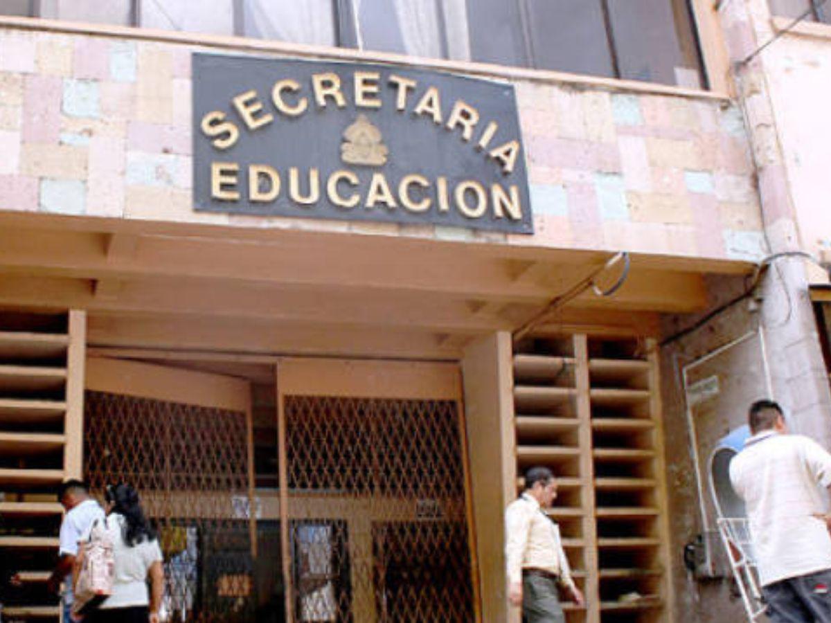 Educación adquiere seguro de vehículos por 794,729 millones de lempiras