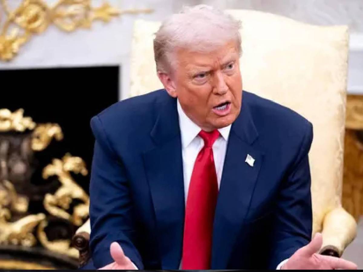 Mundial 2026: Trump da duro revés a aficionados al prohibirles la entrada a Estados Unidos