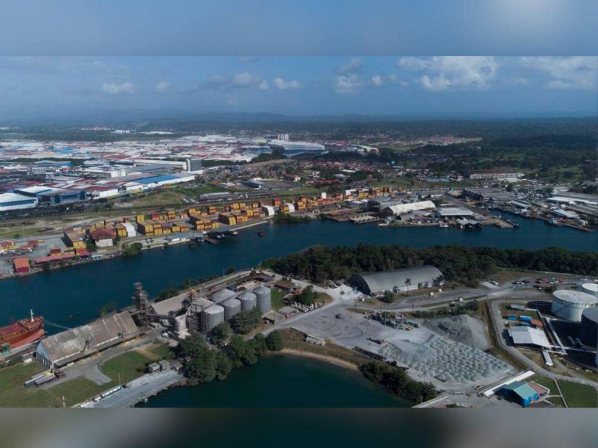 ¿Cómo funciona el Canal de Panamá y por qué es importante para Trump?