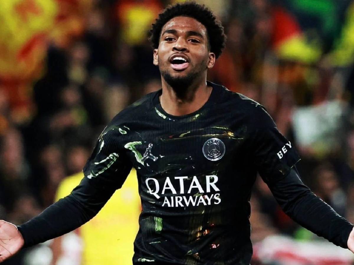 Fichajes: Olise al Real Madrid, el problema del Barcelona con Julián Álvarez y nuevo DT en Francia