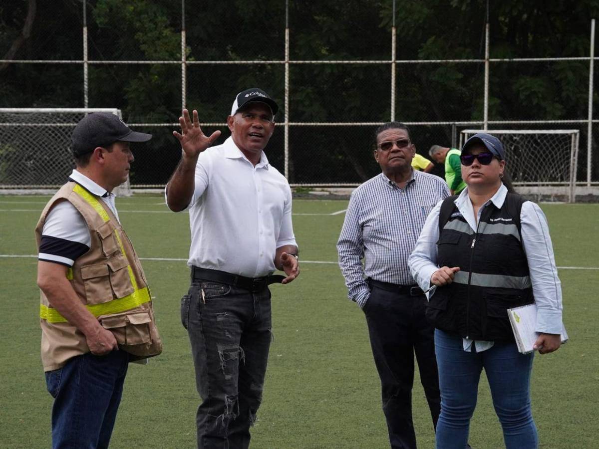 Condepor interviene cancha Dientes de Leche para instalar grama sintética