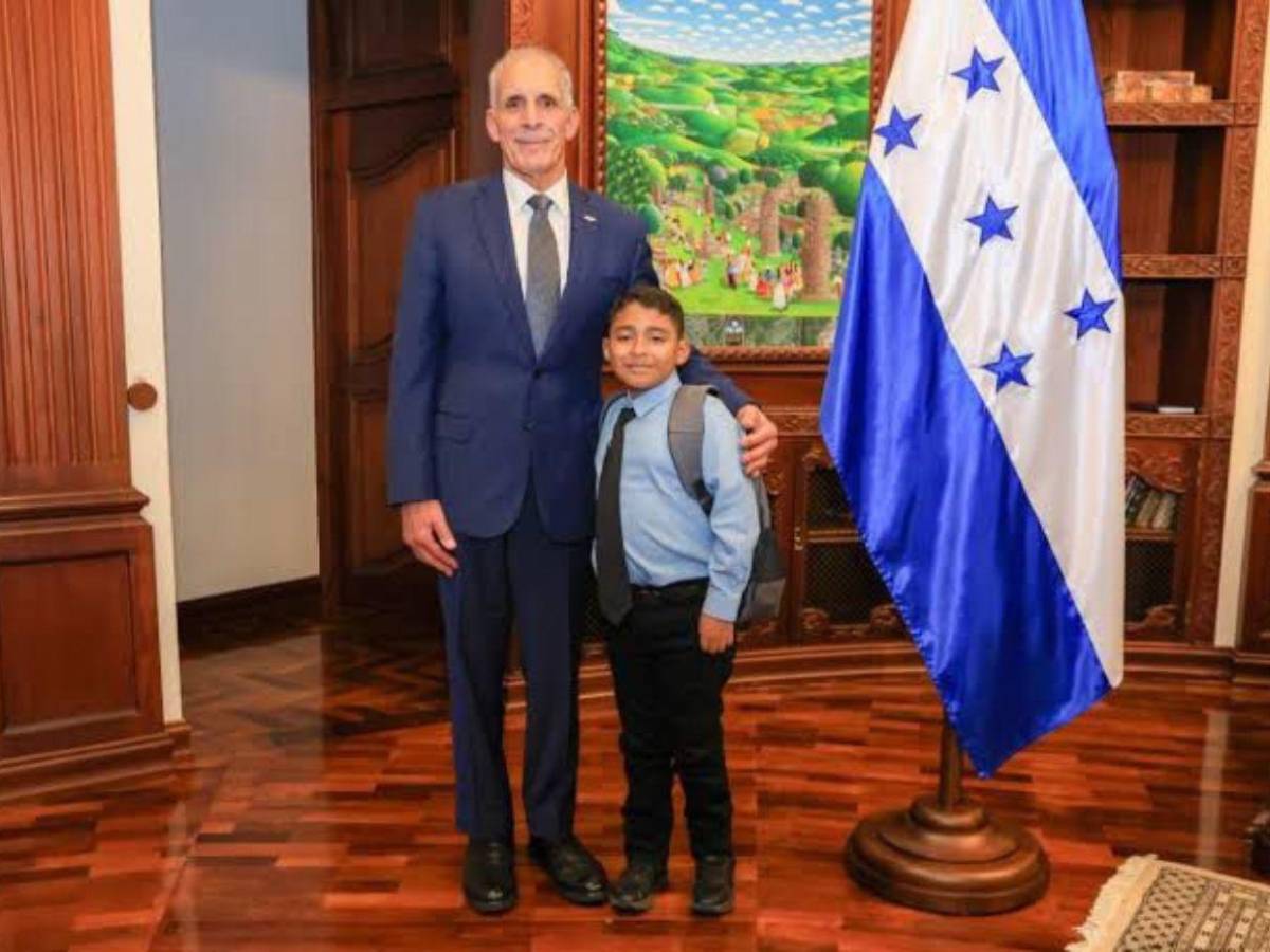 André Mejía, el niño de 10 años que representará a Honduras en campamento de la NASA