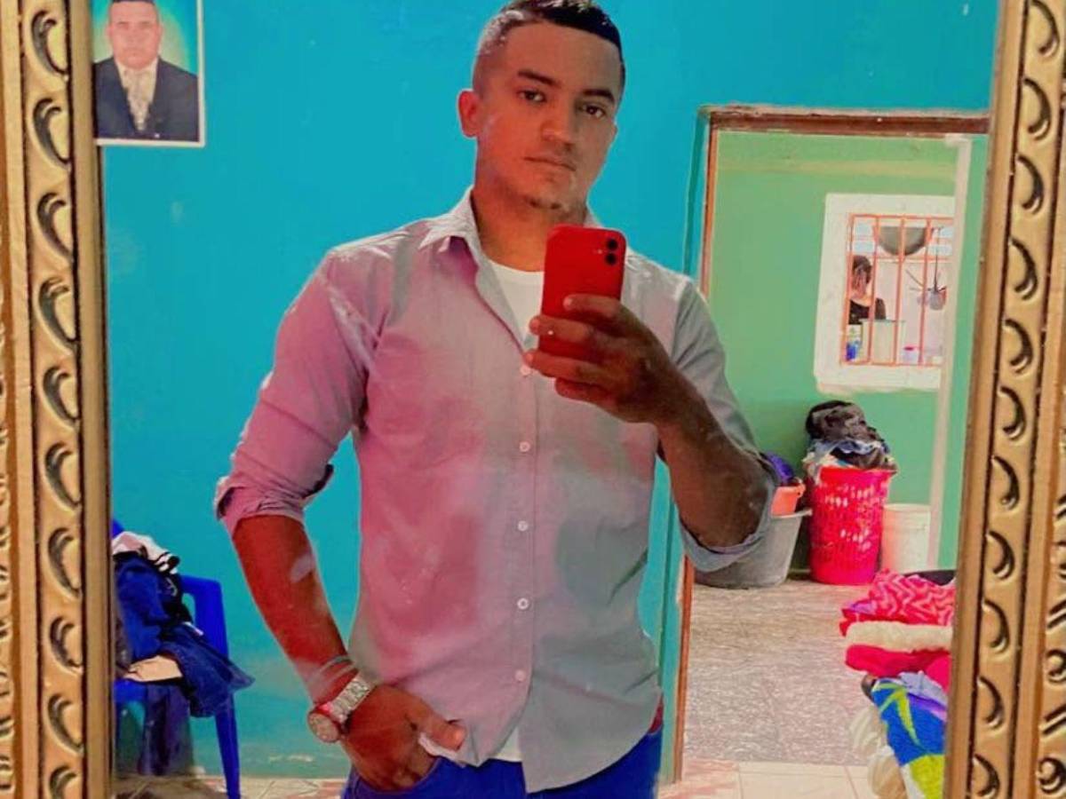 “Te voy a comprar un bajo eléctrico para la iglesia”: la promesa a su padre de policía fallecido en El Rodeo, Comayagua