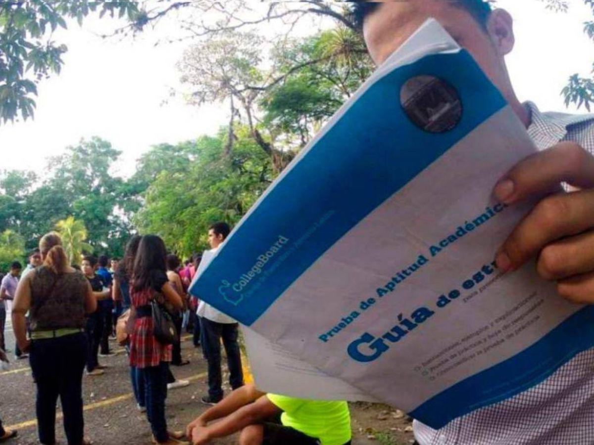 UNAH dará curso de 6 meses a quienes no aprueben PAA