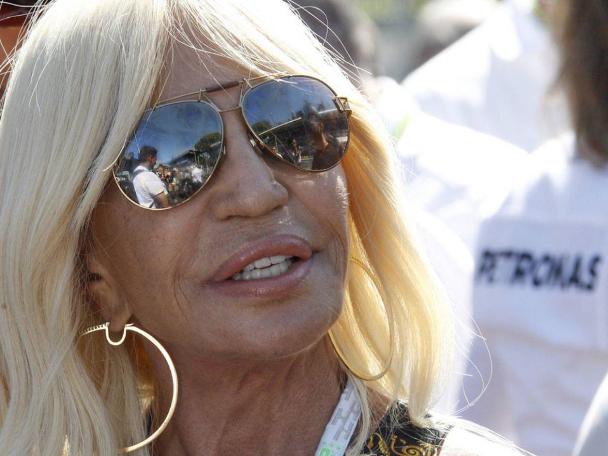 ¿Qué cambios ha hecho Donatella Versace en su rostro? Esto dicen los expertos