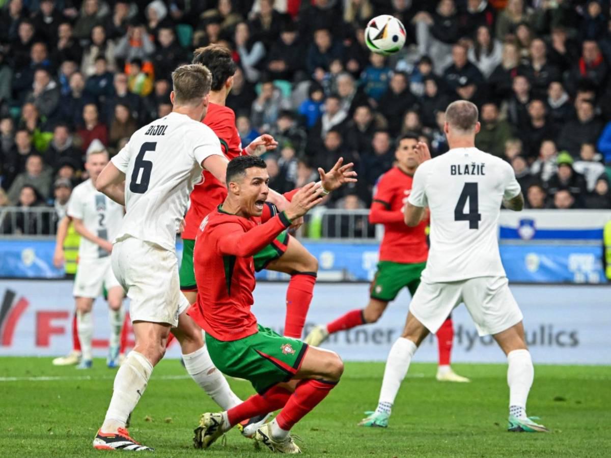 ¡Ni con CR7! Portugal no pudo y cae ante Eslovenia