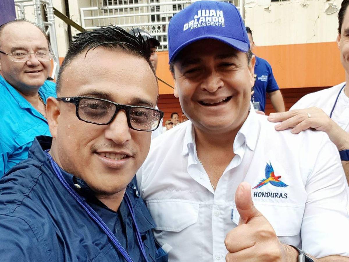 “Ya aburren”: José “Joche” Villanueva estalla ante críticas por haber sido diputado