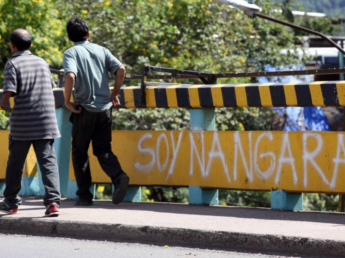 “Regresar a la narcodictadura, ¡jamás!”: invaden la capital con grafitis políticos previo a elecciones