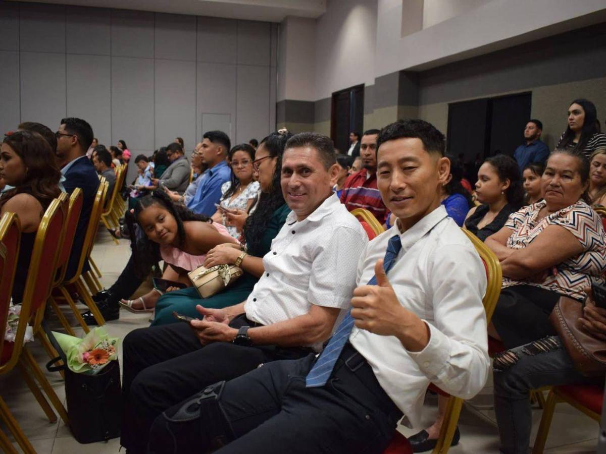 Yeimi Licona, prometida de Shin Fujiyama, obtiene su título universitario