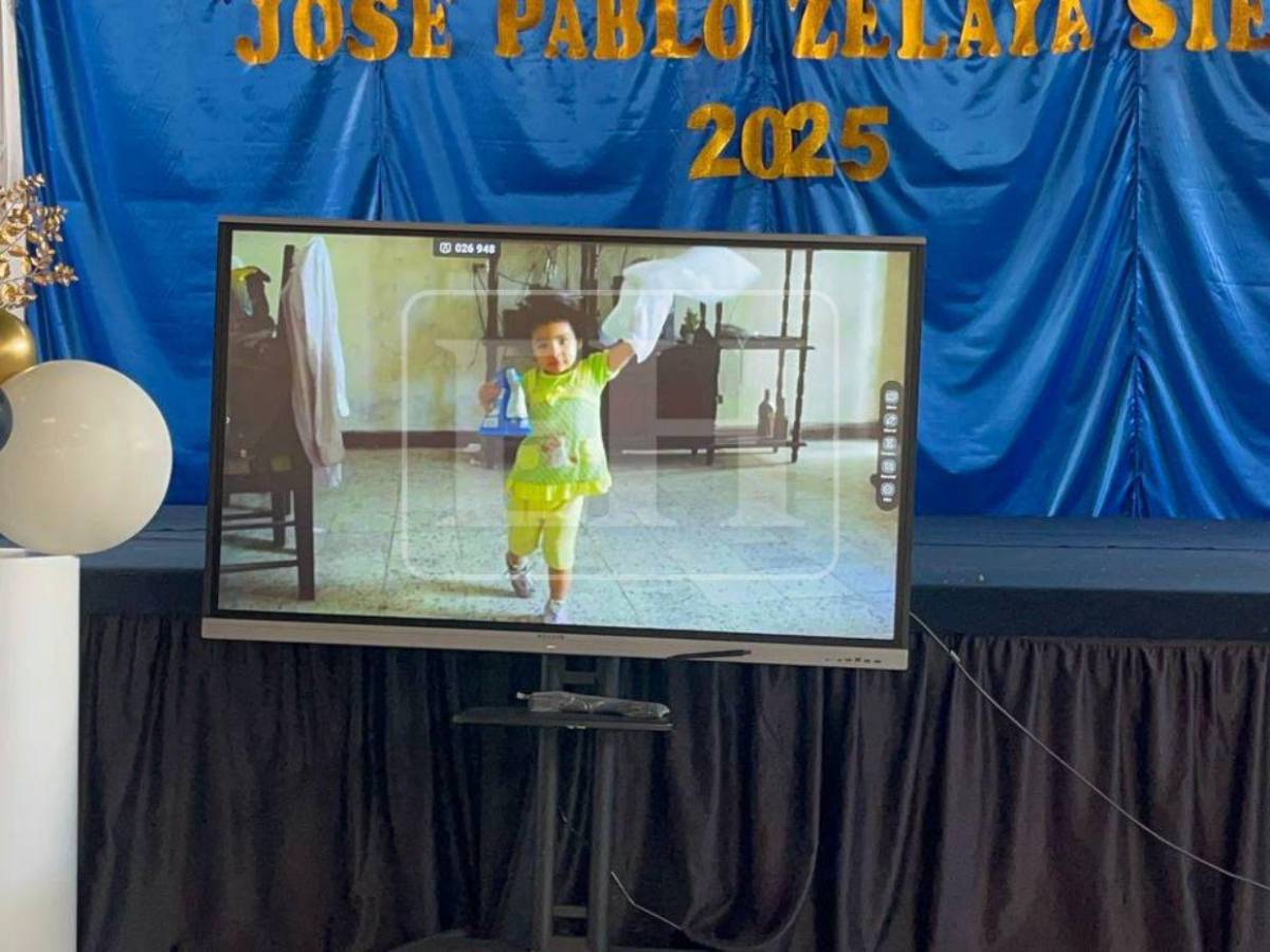 Nos puede más el orgullo que el dolor: padres honran a Emily en su graduación