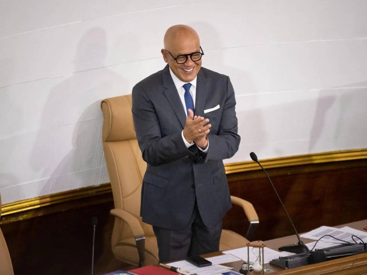 Jorge Rodríguez, hermano de Delcy Rodríguez, es reelecto como presidente del Parlamento de Venezuela