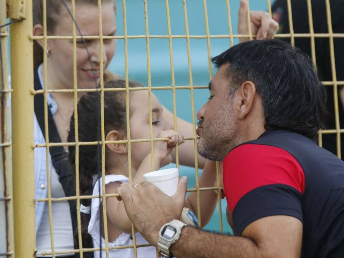 Marathón y Olimpia regalaron un espectáculo en la gran final del Apertura 2025