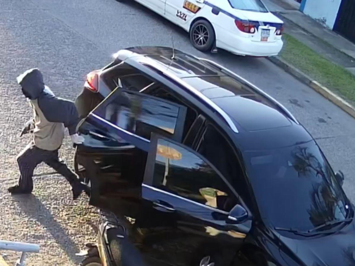 Encapuchados y armados: así fue el asalto frustrado en el Supermercado Queyma de La Ceiba