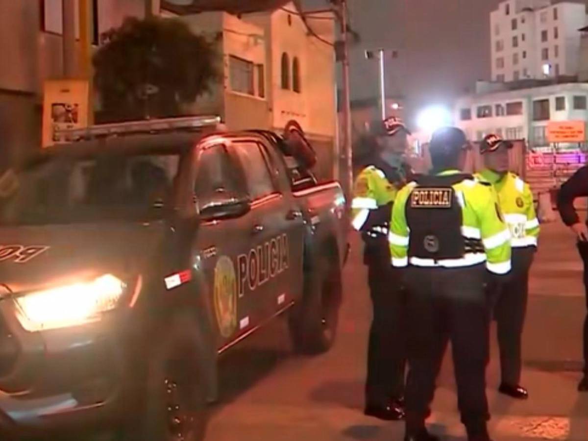 Mujer mató a su esposo, lo ocultó ocho días bajo la cama y luego en su carro en Perú