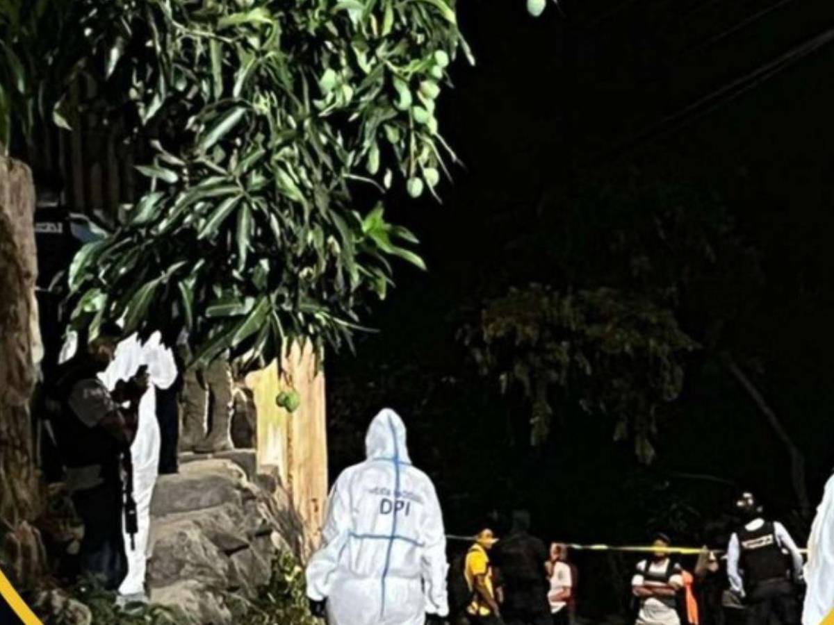 “Mejor me hubieran matado a mí”: madre tras asesinato de sus dos hijos en la Villa Nueva