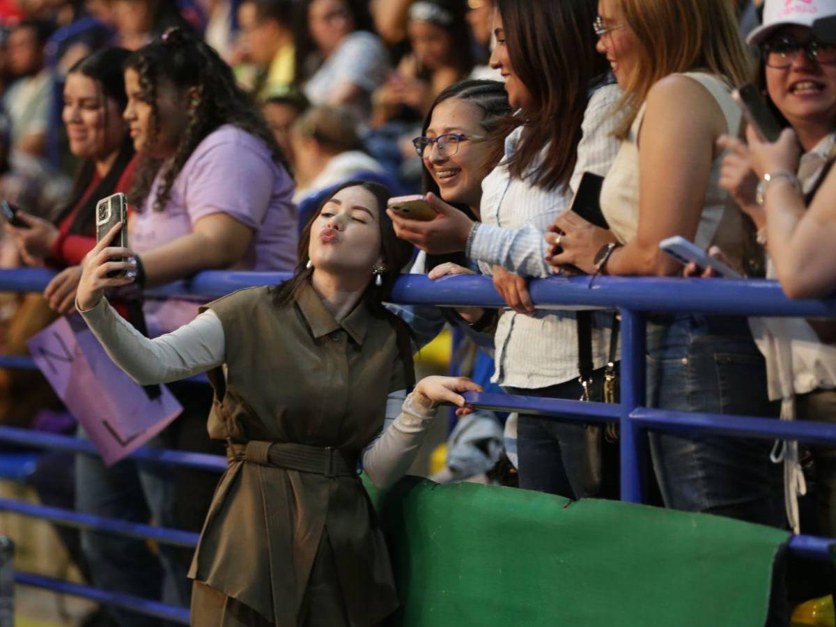 Las imágenes que dejó el concierto de Camilo en Honduras