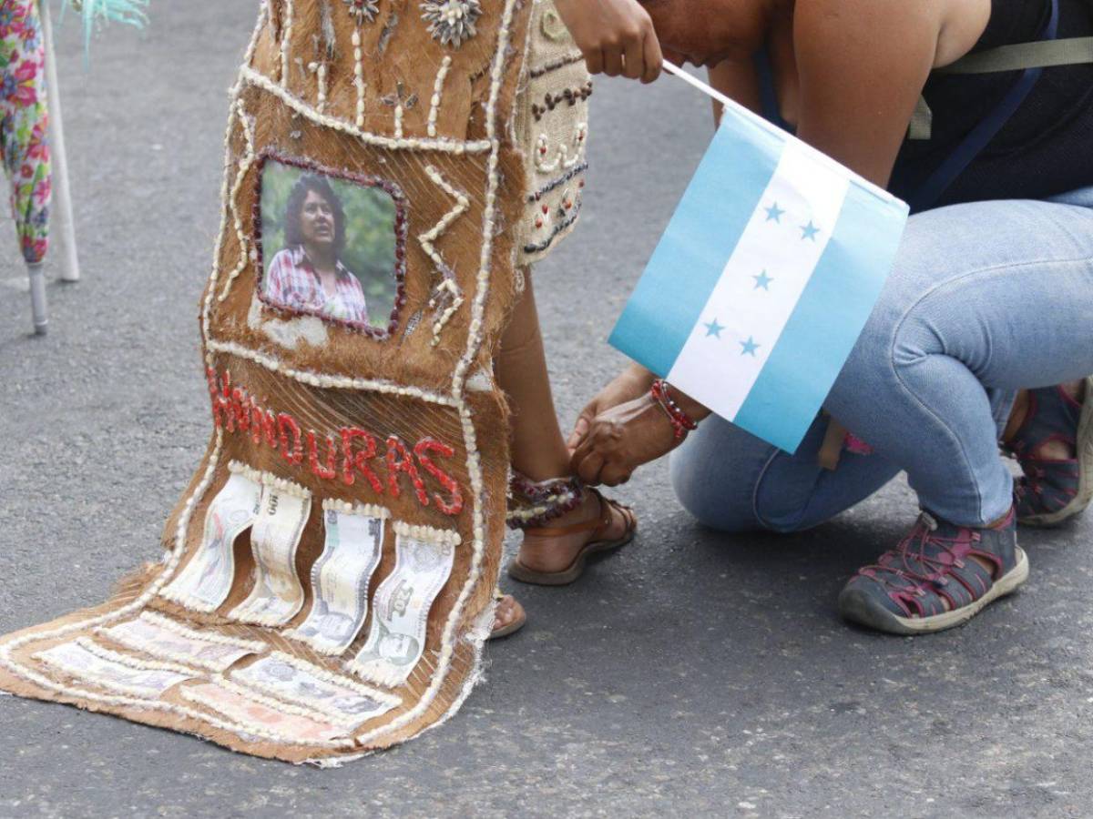 Los mejores trajes de los desfiles patrios de las escuelas en San Pedro Sula