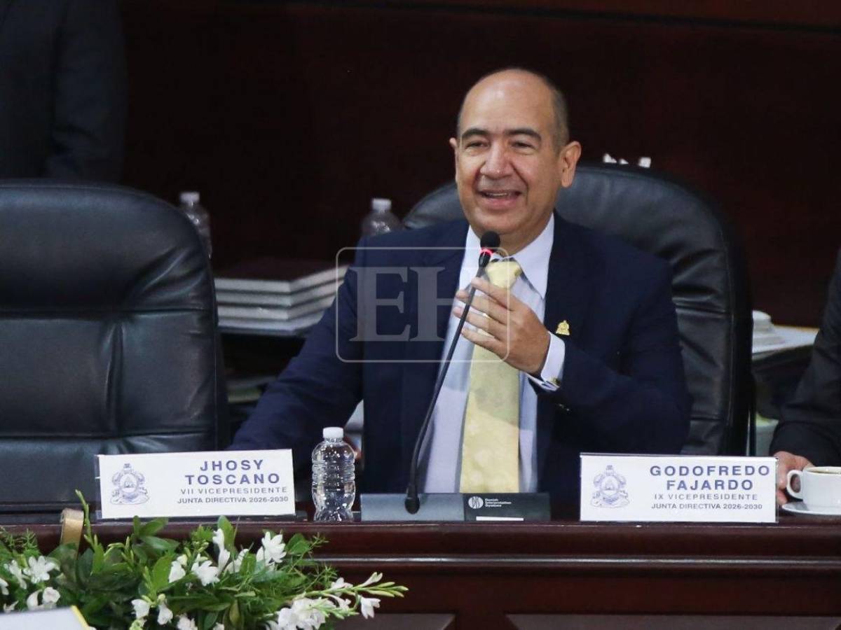 ¿A qué diputados se les descontará el día de salario por no llegar a la segunda sesión?