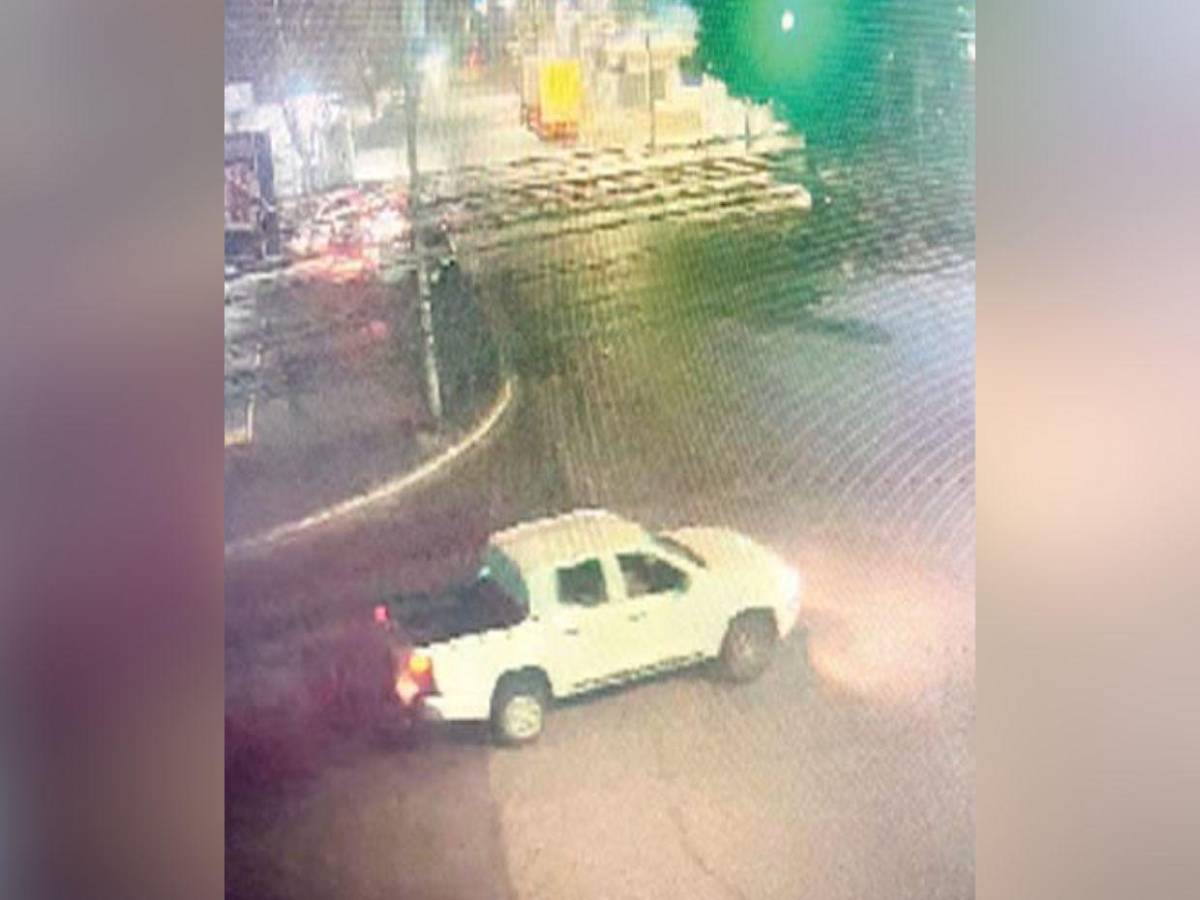 Cámaras captaron a guardia que mató a dos empleados en gasolinera de SPS