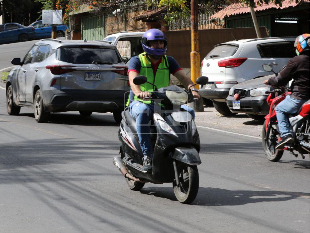 Chalecos reflectivos obligatorios para motociclistas: lo que debes saber sobre la nueva ley
