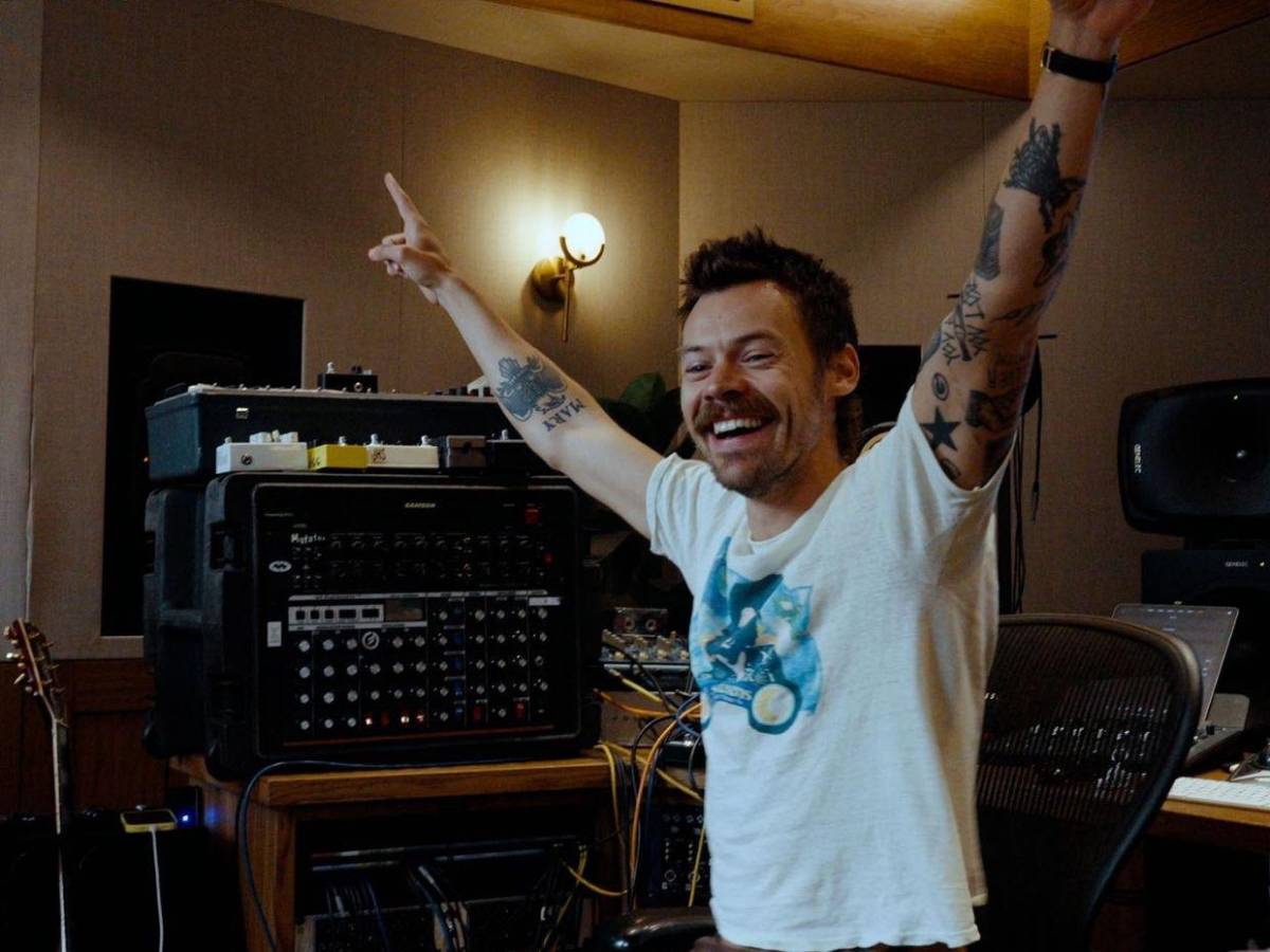 Harry Styles supera a Coldplay y entra en la historia de Wembley