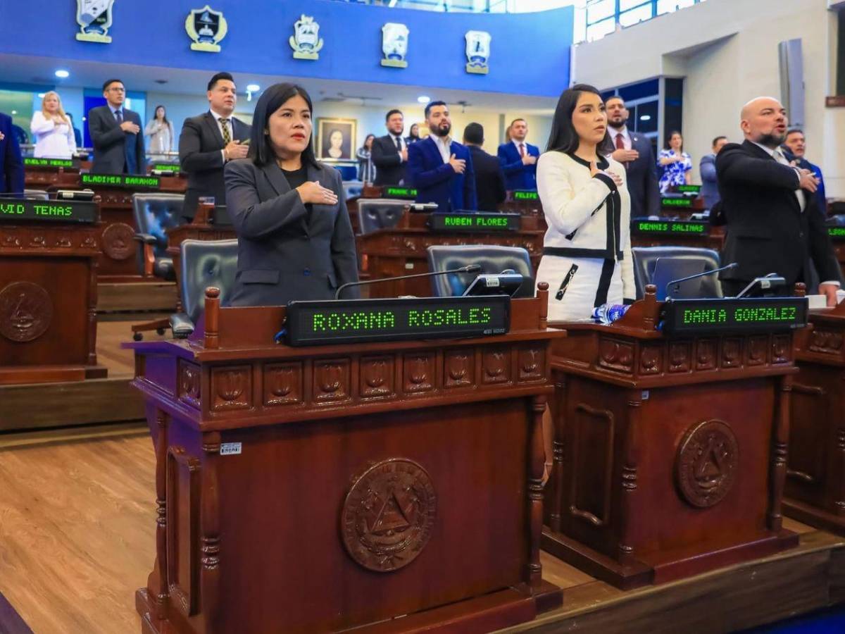 ¿De qué se trata la Ley Quincena 25 que se aprobó en El Salvador?