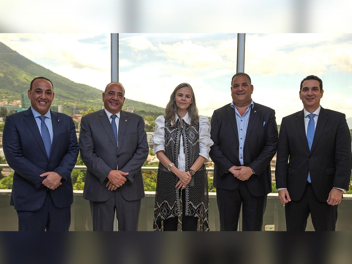 Suramericana y Grupo Financiero Ficohsa firman acuerdo para compra de ASESUISA