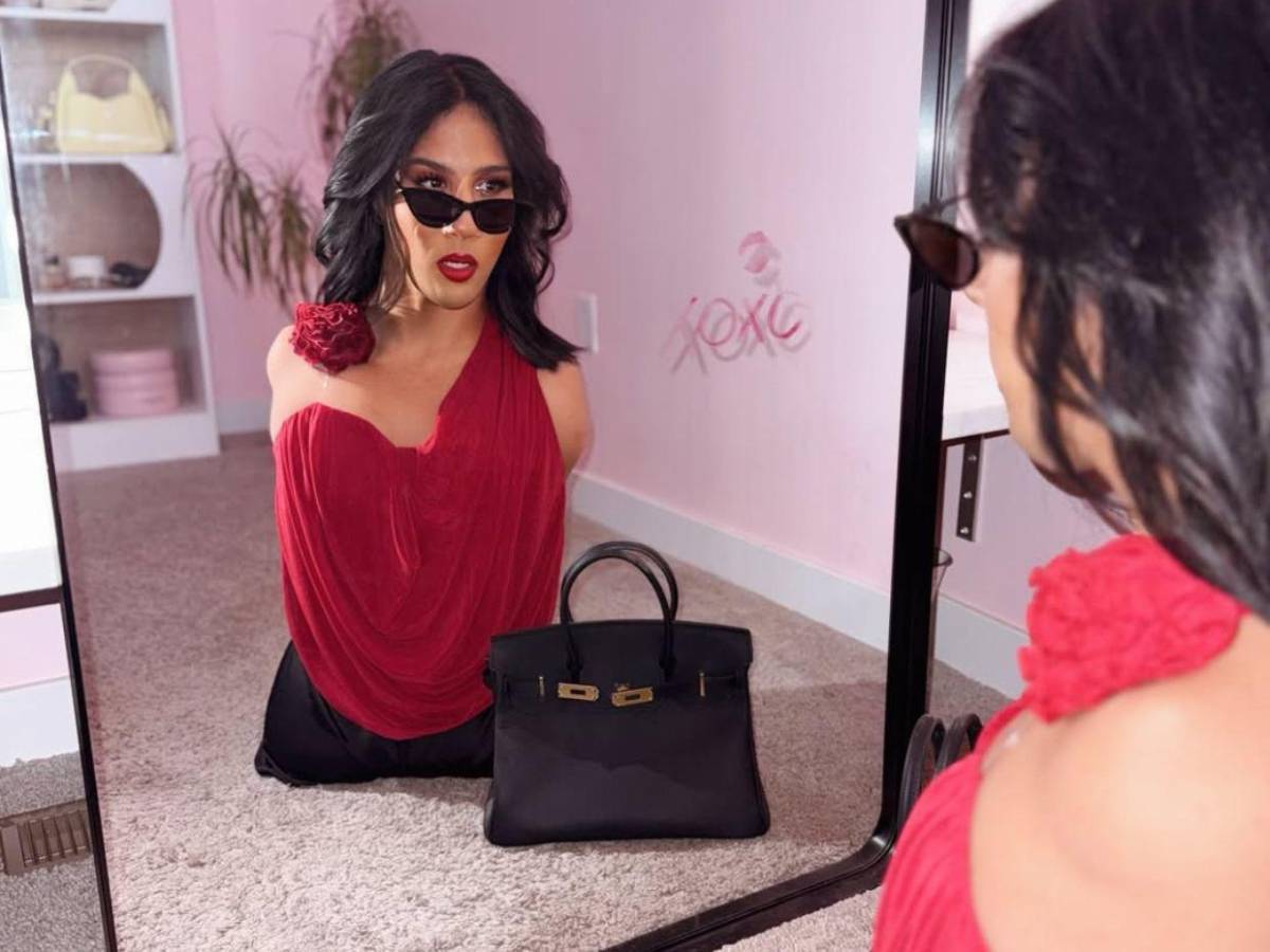 Nació sin brazos ni piernas y hoy es una estrella del maquillaje en TikTok: Briel Adams-Wheatley
