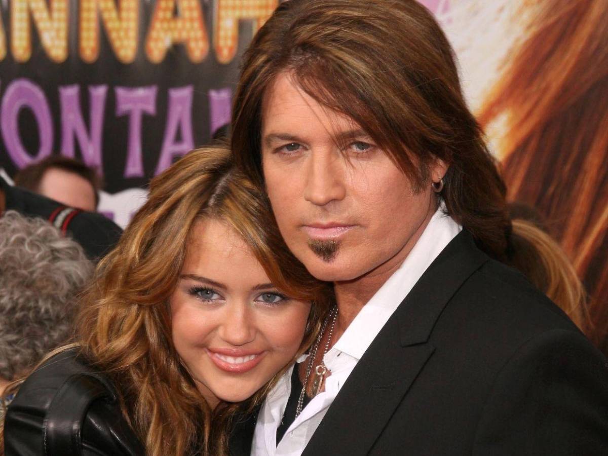 Billy Ray Cyrus gana demanda contra mujer que alegó ser la mamá biológica de Miley Cyrus