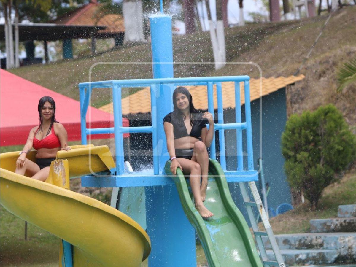 Toboganes y diversión: Sol y Arena, el destino ideal para disfrutar en Semana Santa 2026