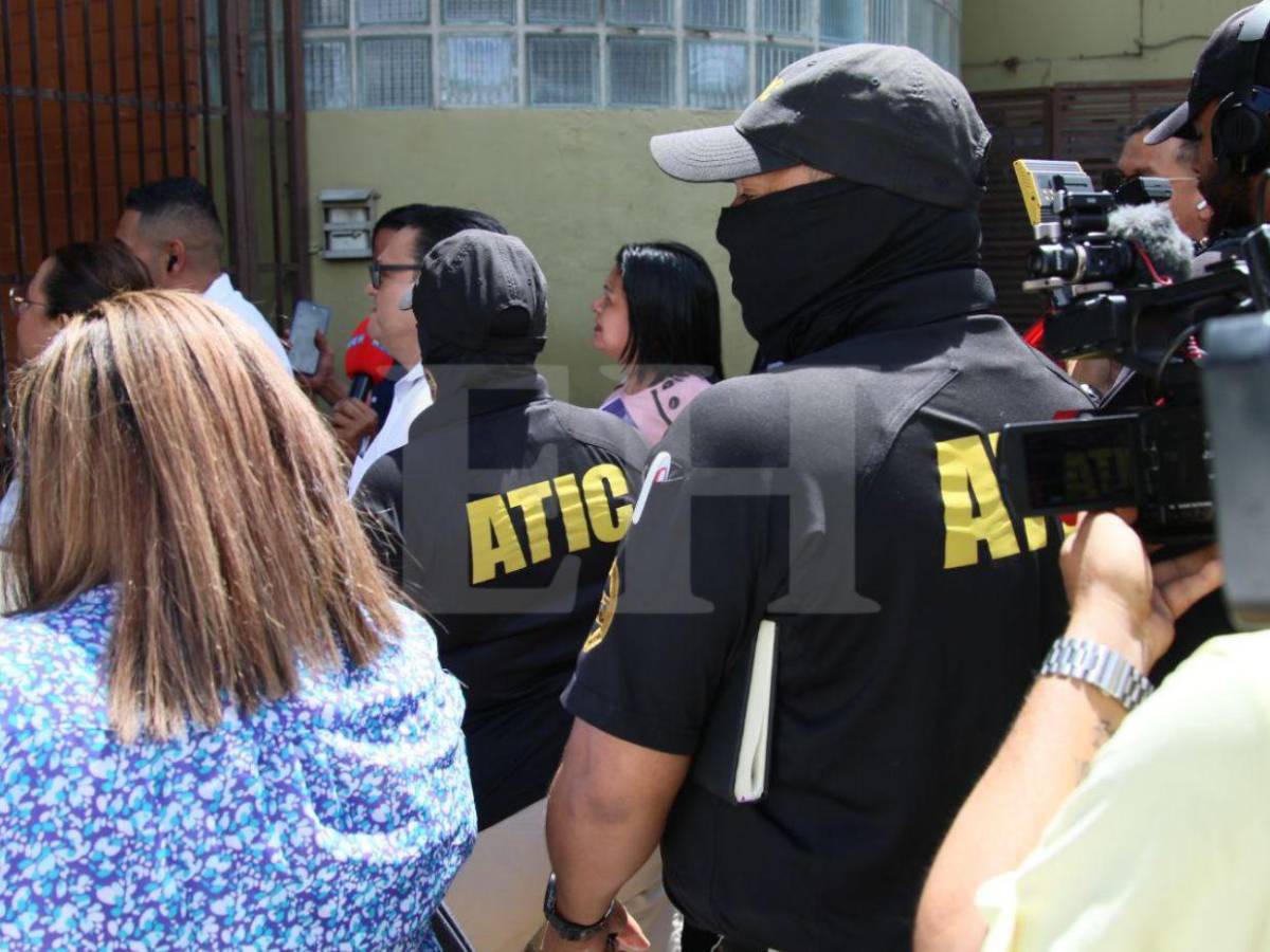 De forma exprés llega la ATIC al CNE a decomisar documentos tras orden de Johel Zelaya