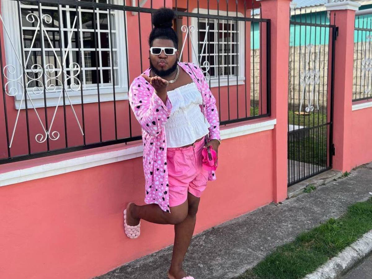 La More: de la portería en EE UU a estrella en TikTok tras breve paso por el fútbol profesional