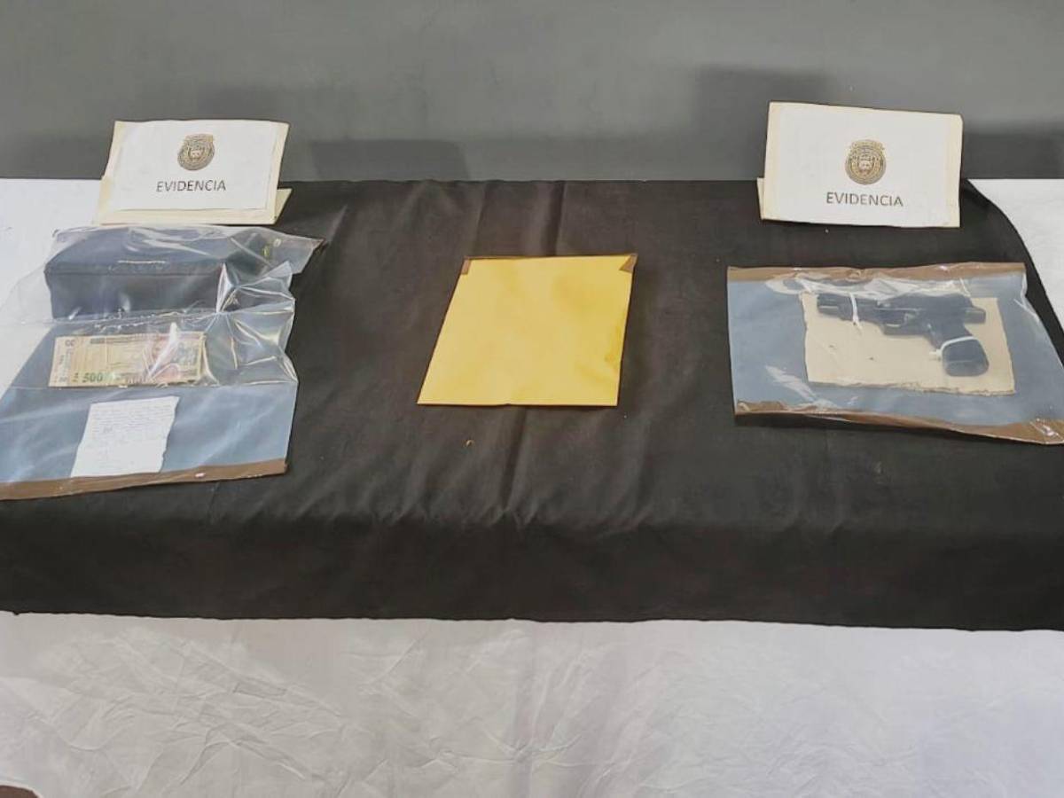 Con pistola de juguete y fingiendo ser del Cártel del Diablo: así extorsionaba La Morena