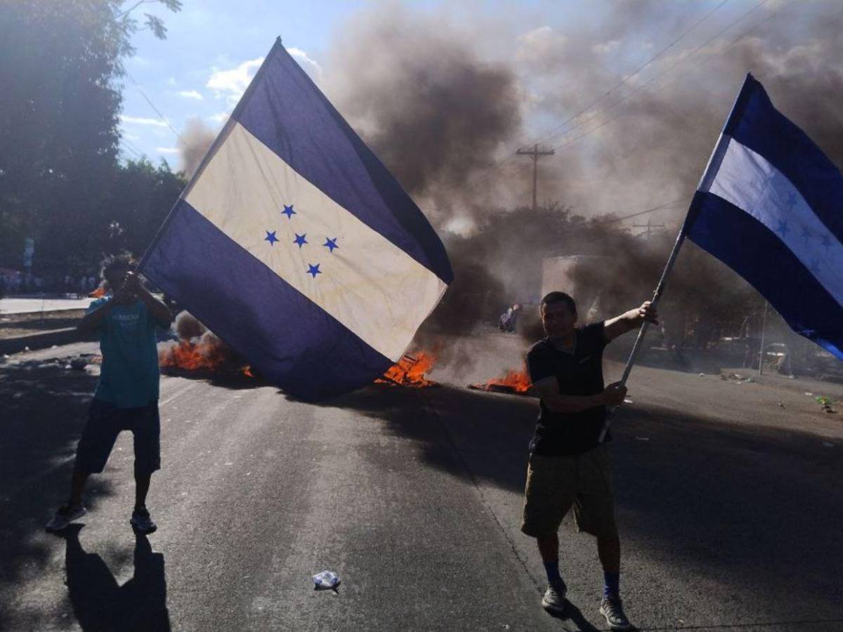 Protestas en Las Brisas: votantes exigen urnas y claman por su derecho al voto