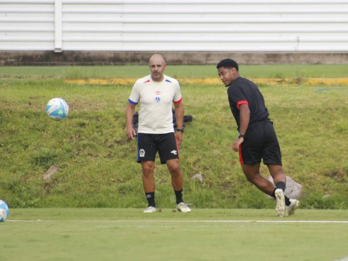 Espinel sorprende, reemplazo de Menjívar y el nuevo fichaje del Olimpia captado en pleno entreno